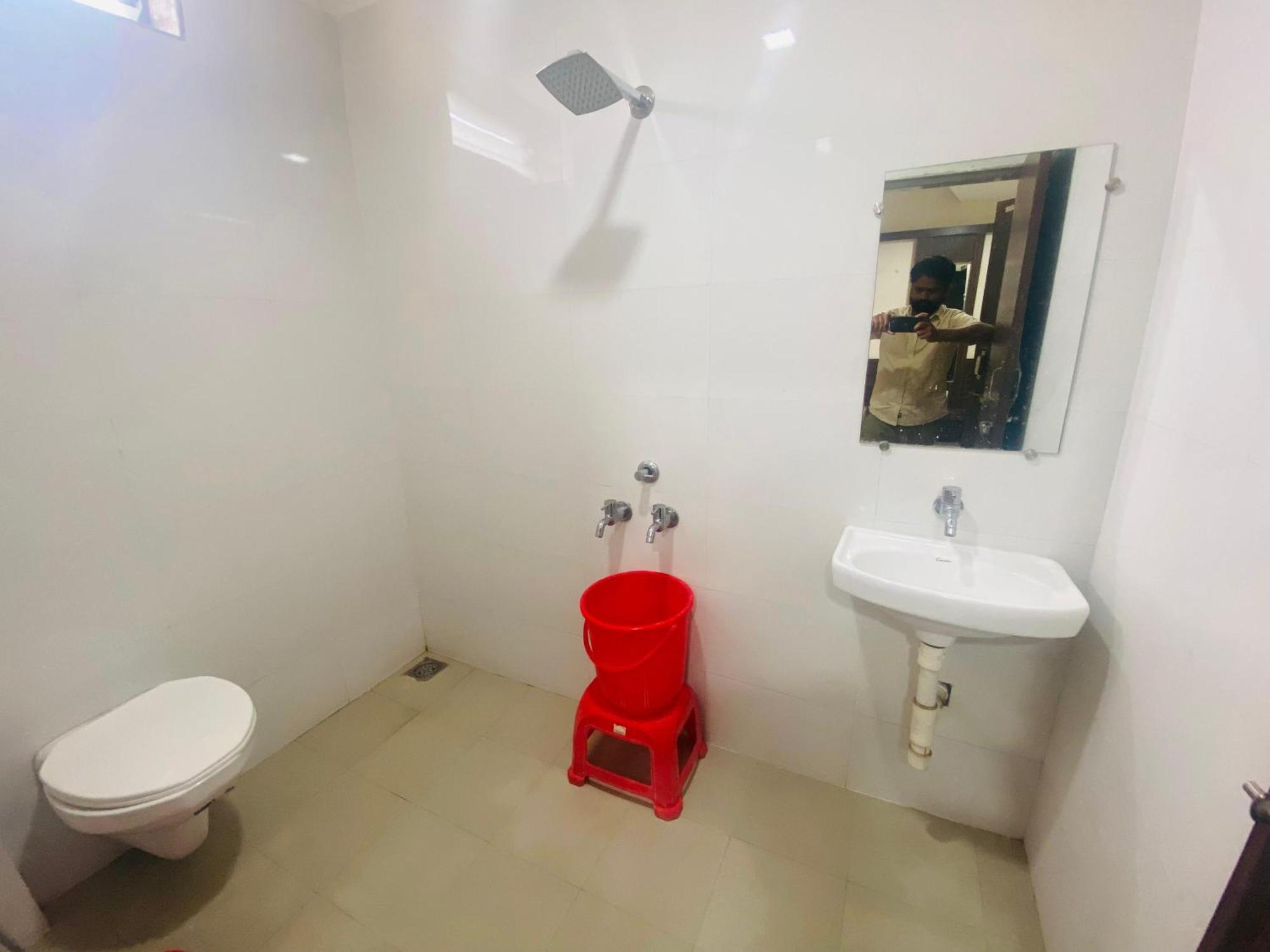Hotel Sai Bhawani Shirdi Extérieur photo